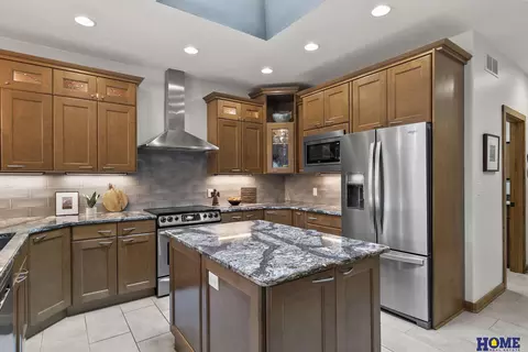 Kitchen - 6730 Wildrye Rd, Lincoln, NE 68521 photo 2 of 7