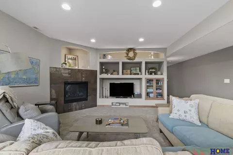 Living - 6730 Wildrye Rd, Lincoln, NE 68521 photo 6 of 6