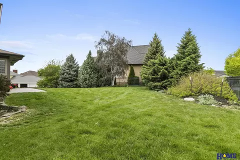 Exterior - 6730 Wildrye Rd, Lincoln, NE 68521 photo 5 of 5