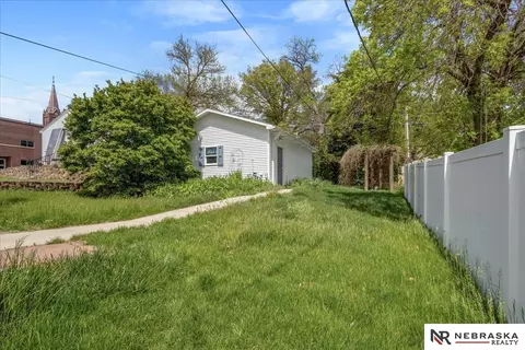 Exterior - 322 E 1st St, Wahoo, NE 68066 photo 4 of 5