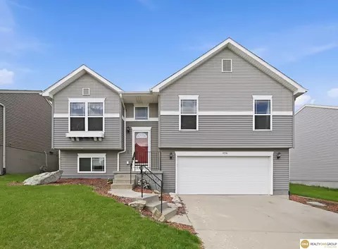 7026 N 88th Ave, Omaha, NE 68122