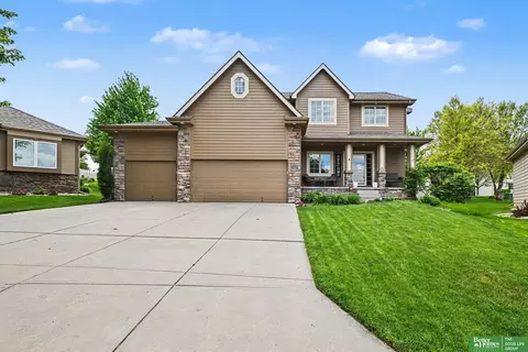 7422 S 198th Cir, Gretna, NE 68028