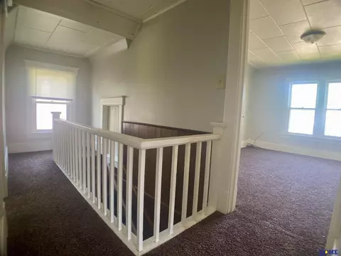 Entry Way - 605 N 10th St, Beatrice, NE 68310 photo 1 of 2