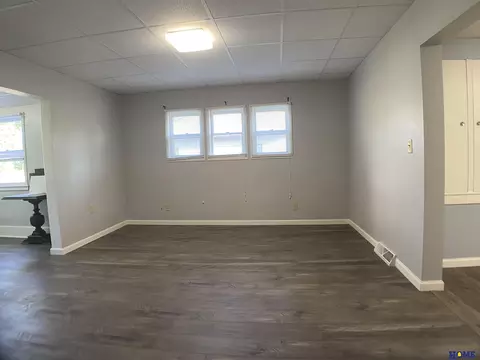Living - 605 N 10th St, Beatrice, NE 68310 photo 1 of 8