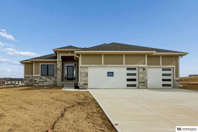 11121 N 162 Cir, Bennington, NE 68007