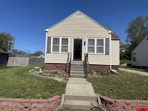 605 9th St, Wisner, NE 68791