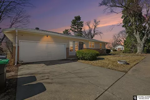 5405 Browne St, Omaha, NE 68104