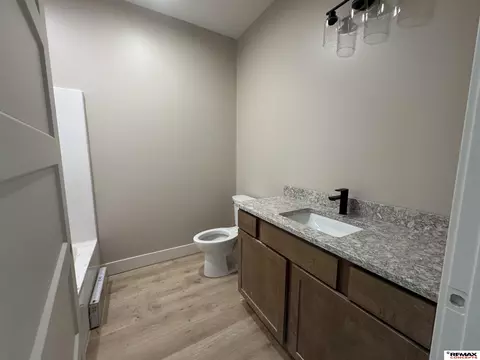 Bath - 3043 Bertram St, Roca, NE 68430 photo 3 of 4