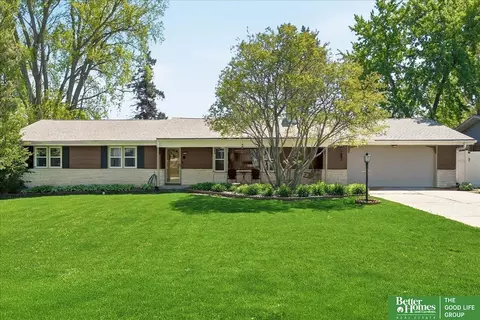 5307 Newport Ave, Omaha, NE 68152
