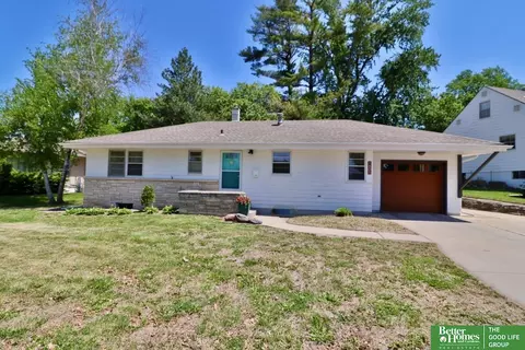 1805 N 78 St, Omaha, NE 68114