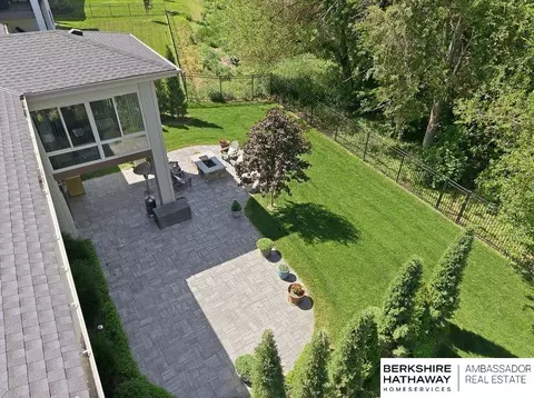 Exterior - 7802 N 166th St, Bennington, NE 68007 photo 9 of 10