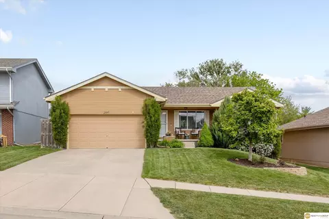 2441 N 191st Ave, Elkhorn, NE 68022