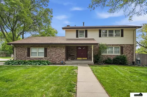3121 Loveland St, Lincoln, NE 68502