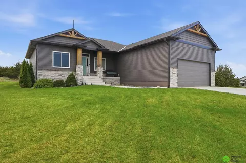 2320 Myhill Ln, Crete, NE 68333