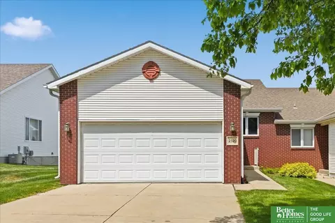 2320 Dodge St, Lincoln, NE 68521