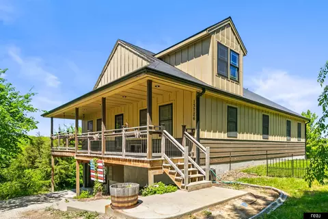 13726 Wallace Dr, Plattsmouth, NE 68048