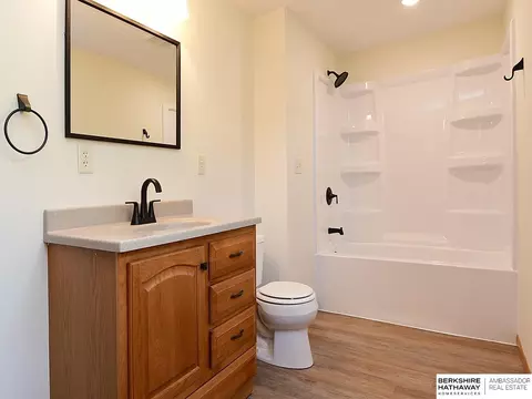 Bath - 809 Main St, Scribner, NE 68057 photo 1 of 5