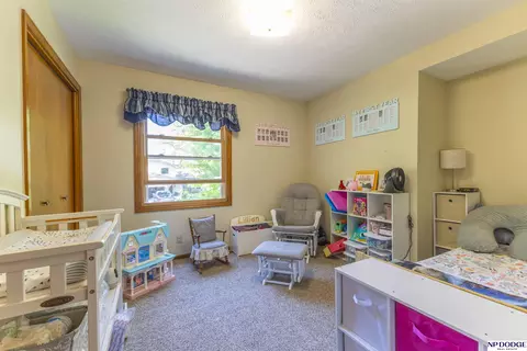 Bedroom - 1005 Devon Dr, Papillion, NE 68046 photo 6 of 8