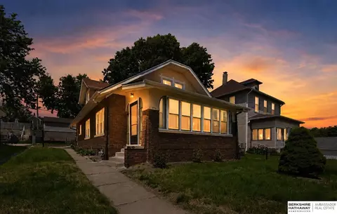 2716 S 23rd St, Omaha, NE 68108