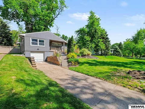3525 N 81 St, Omaha, NE 68134