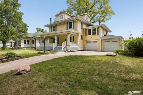 1951 Sewell St, Lincoln, NE 68502