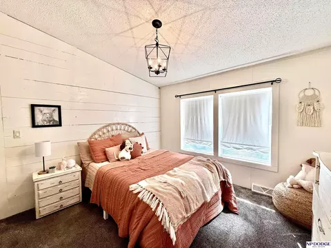 Bedroom - 410 S 7th St, Lyons, NE 68038 photo 5 of 9