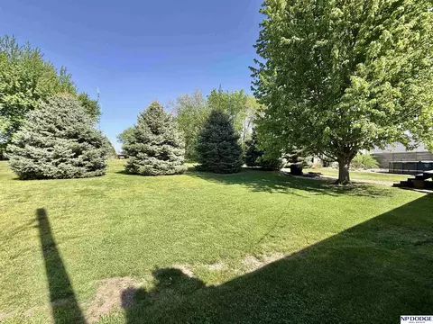 Exterior - 410 S 7th St, Lyons, NE 68038 photo 7 of 8