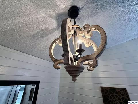 Bath - 410 S 7th St, Lyons, NE 68038 photo 5 of 8