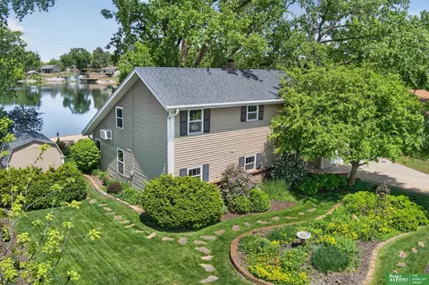 3021 Sunset Dr, Cedar Creek, NE 68016