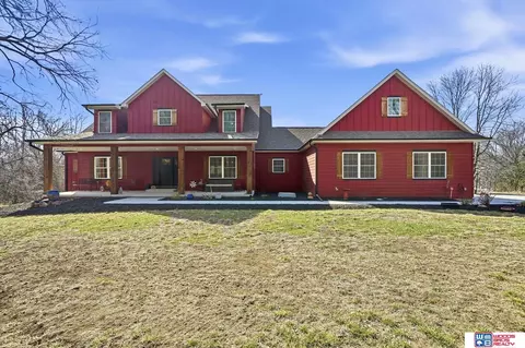 1210 Woodland Rd, Wahoo, NE 68066