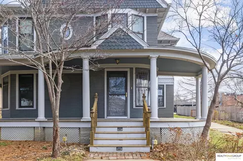 117 S Molley St, Bennington, NE 68007