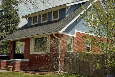 744 S 32nd St, Lincoln, NE 68510
