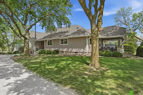 Exterior - 17879 S 68th St, Hickman, NE 68372 photo 4 of 23