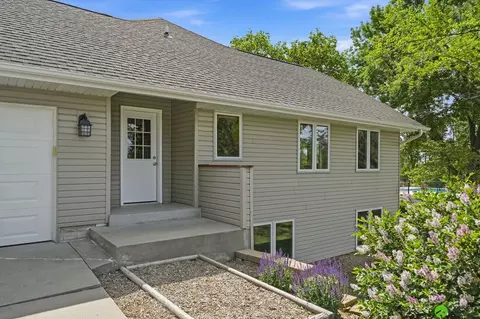 Exterior - 17879 S 68th St, Hickman, NE 68372 photo 10 of 23