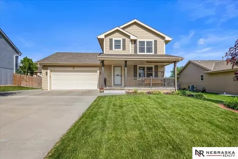 12427 S 218th Ave, Gretna, NE 68028