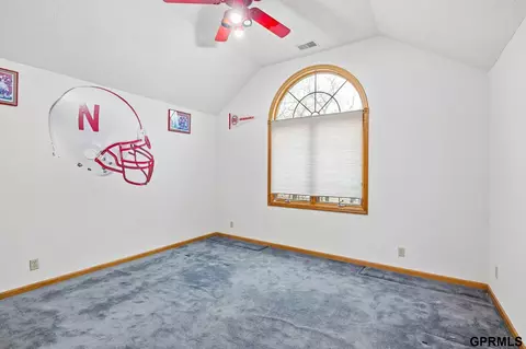 Bedroom - 2056 Platteview Dr, Cedar Creek, NE 68016 photo 3 of 5