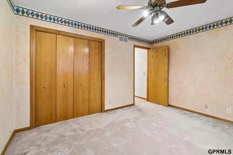 Bedroom - 2056 Platteview Dr, Cedar Creek, NE 68016 photo 4 of 5