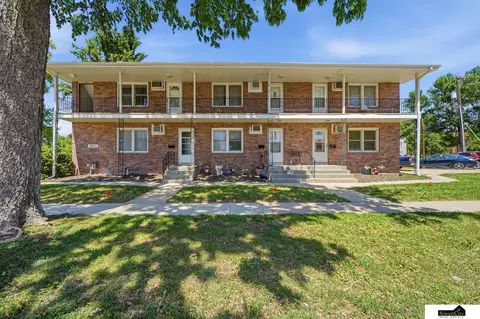 4900 Huntington Ave, Lincoln, NE 68504