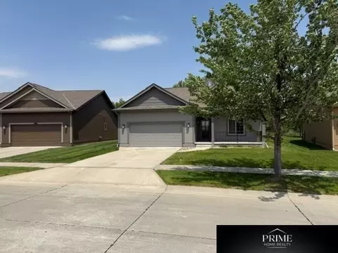 14260 Whitmore St, Omaha, NE 68142