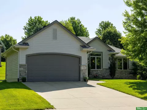 5531 N 153rd Ave, Omaha, NE 68116