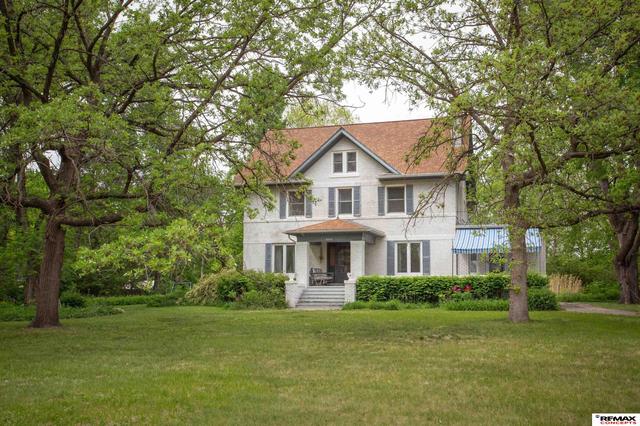 4242 South St, Lincoln, NE 68506