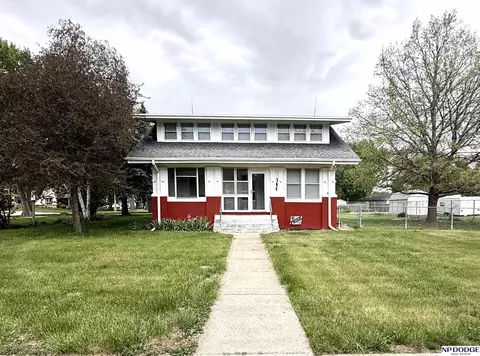 310 Crystal St, Lyons, NE 68038