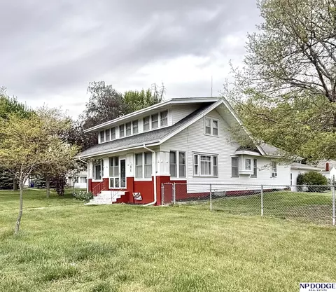 Exterior - 310 Crystal St, Lyons, NE 68038 photo 4 of 7