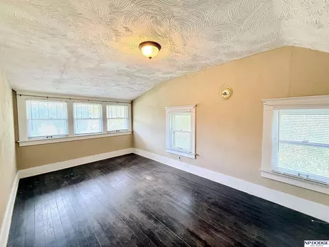 Bedroom - 310 Crystal St, Lyons, NE 68038 photo 8 of 17
