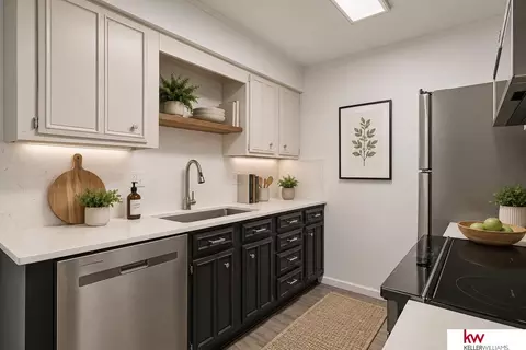 12727 W Dodge Rd #254C, Omaha, NE 68154