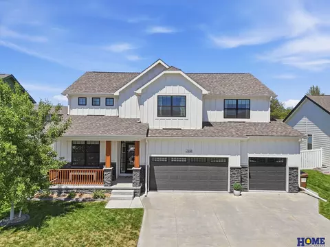 3132 Abbotsford Ln, Roca, NE 68430