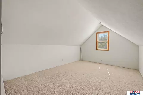 Bedroom - 604 2nd St, Waterloo, NE 68069 photo 4 of 7