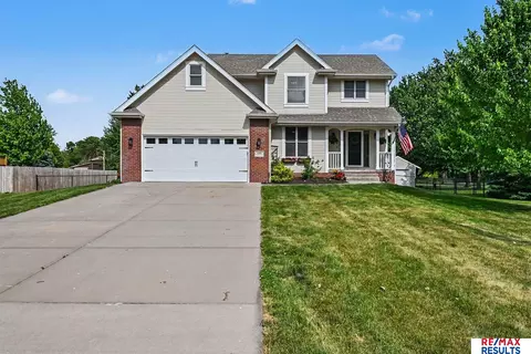 604 2nd St, Waterloo, NE 68069