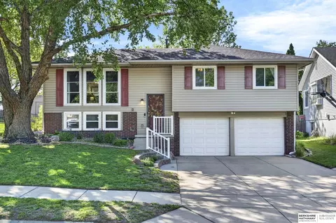 12803 Chandler St, Omaha, NE 68138