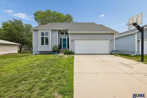 2508 SW 15th St, Lincoln, NE 68522